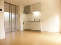 https://image.rentersnet.jp/77547cbb8a0196c68f817c712466c98d_property_picture_3220_large.jpg