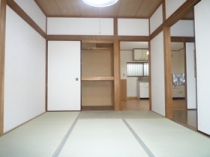 https://image.rentersnet.jp/77f15b0e64a22a0f2fcd91e541020bf0_property_picture_3220_large.jpg