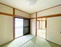 https://image.rentersnet.jp/b66866f4-eaea-435c-b775-2a8083f15a27_property_picture_3220_large.jpg