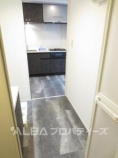 https://image.rentersnet.jp/c5bf0c48-f5f4-408a-9381-5fe79be97e18_property_picture_3220_large.jpg