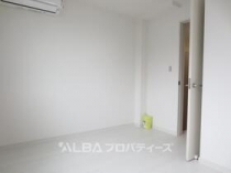 https://image.rentersnet.jp/0b114f6b-bec0-4546-ac9f-d09476f1f946_property_picture_3220_large.jpg