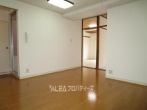 https://image.rentersnet.jp/40d41a87-a102-4630-a38b-0ade35b11448_property_picture_3220_large.jpg