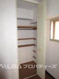 https://image.rentersnet.jp/46e7099f-1541-4907-ae8a-45bb2c08dd89_property_picture_3220_large.jpg