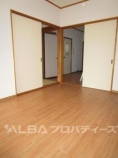 https://image.rentersnet.jp/79477167-dd74-405b-8b95-77b04bd0d700_property_picture_3220_large.jpg