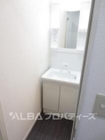 https://image.rentersnet.jp/8bc6bfb5-5b17-4281-bcef-9d8ffc943eaa_property_picture_3220_large.jpg