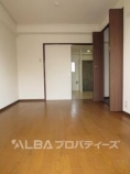 https://image.rentersnet.jp/9e79866e-3d27-4985-bb3f-072764a970c2_property_picture_3220_large.jpg