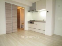 https://image.rentersnet.jp/c9064c9d-811f-468d-916c-de70b4e08ddd_property_picture_3220_large.jpg